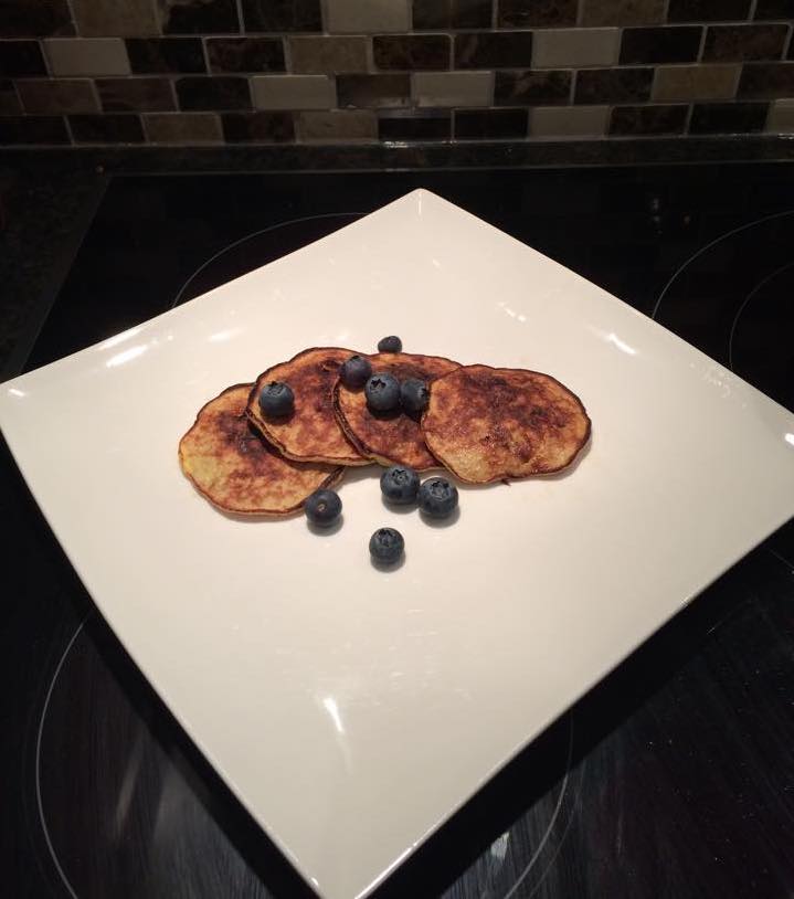 2-Ingredient Banana Pancakes