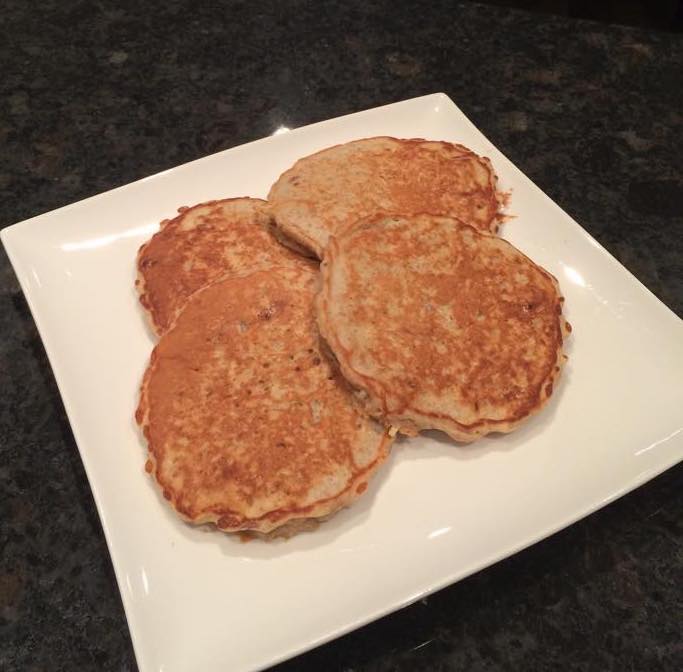 Apple & Oatmeal Pancakes